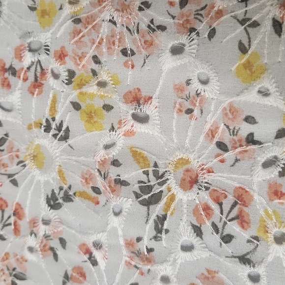 LOFT floral blouse with eyelet detail Size S - Picture 2 of 4